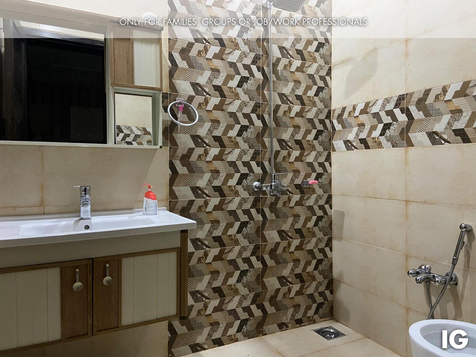 3 Bedroom Furnished Holiday Home Near Valencia Town, Lake City & Ring Road Λαχόρη Εξωτερικό φωτογραφία